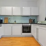 Flatista Homes - Nymphenburg 아파트 *